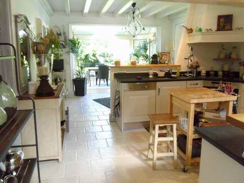 MAISON 5 CHAMBRES 270M² SUR 1495M² AVEC PISCINE CESTAS GAZINET